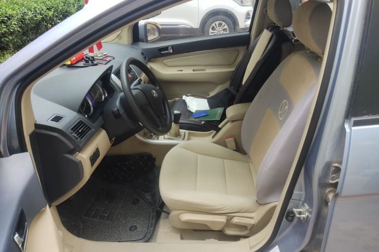 Used BAIC E Series 2012 Hatchback 1.3L Manual Liking Edition Left Front Seat