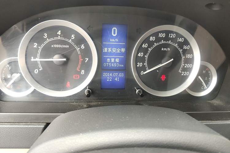 Used BAIC E Series 2012 Hatchback 1.3L Manual Liking Edition Odometer Close Up