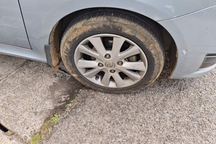 Used BAIC E Series 2012 Hatchback 1.5L Manual Leshang Version Right Front Wheel Hub