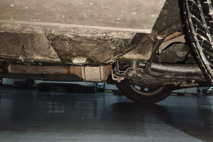 Used BAIC E Series 2012 Hatchback 1.5L Manual Leshang Version Chassis Front Right