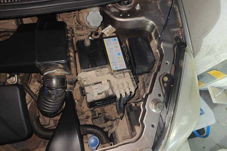 Used BAIC E Series 2012 Hatchback 1.5L Manual Leshang Version Engine Bay Left