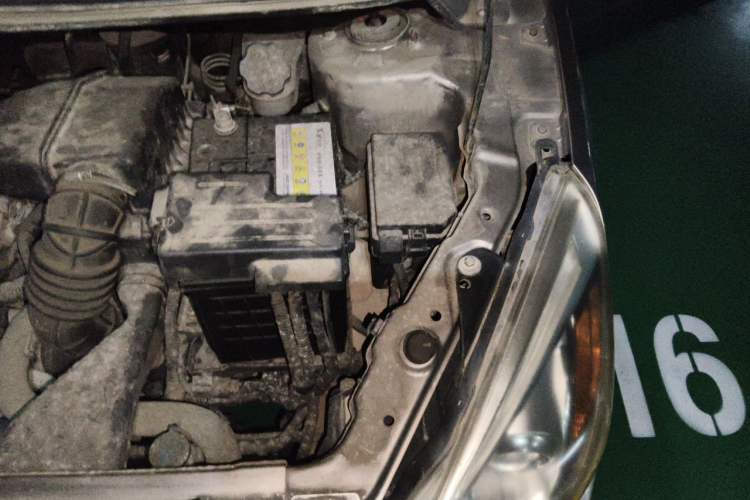 Used BAIC E Series 2012 Hatchback 1.5L Manual Leshang Version Engine Bay Left