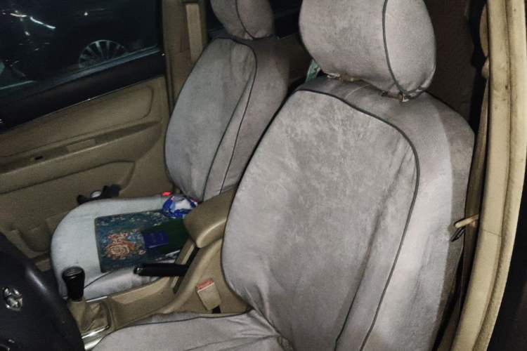 Used BAIC E Series 2012 Hatchback 1.5L Manual Leshang Version Left Front Seat