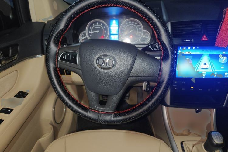 Used BAIC E Series 2012 Hatchback 1.5L Manual Leshang Version Steering Wheel