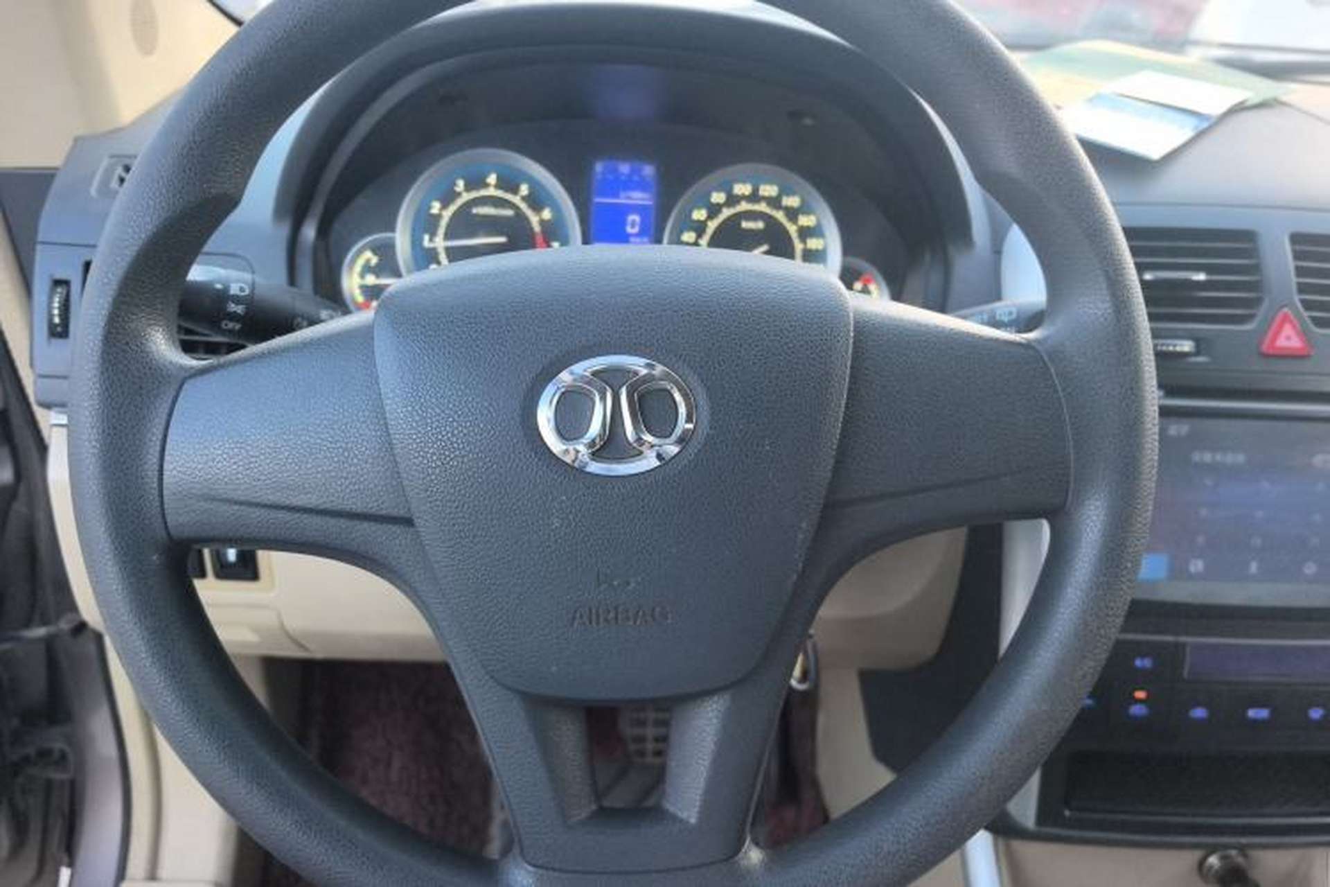 Used BAIC E Series 2012 Hatchback 1.3L Manual Liking Edition Steering Wheel