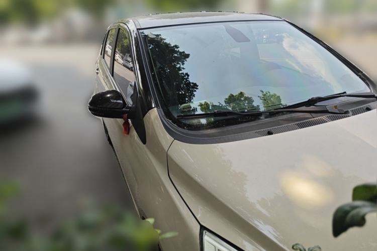 Used BAIC E Series 2012 Hatchback 1.5L Automatic Leshang Version Front Right 45 Deg