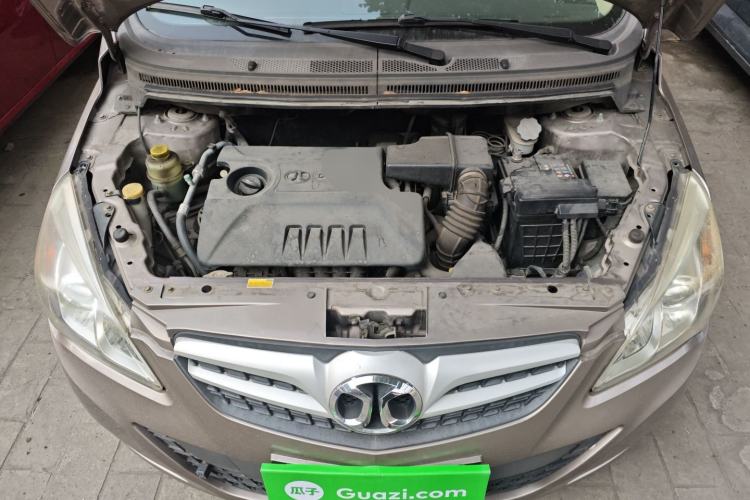Used BAIC E Series 2012 Hatchback 1.5L Automatic Leshang Version Engine Bay