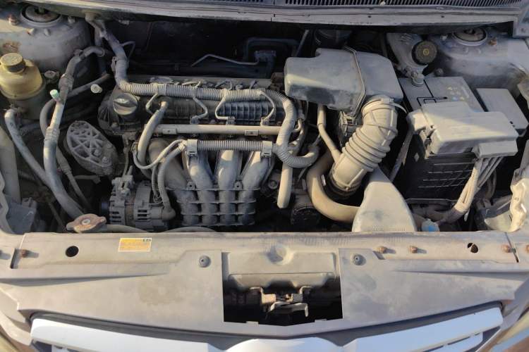 Used BAIC E Series 2012 Hatchback 1.3L Manual Liking Edition Engine Bay
