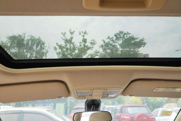 Used BAIC E Series 2012 Hatchback 1.5L Manual Leshang Version Headliner