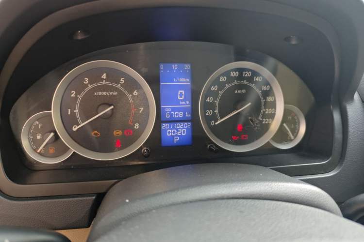 Used BAIC E Series 2012 Hatchback 1.5L Automatic Leshang Version Instrument Cluster
