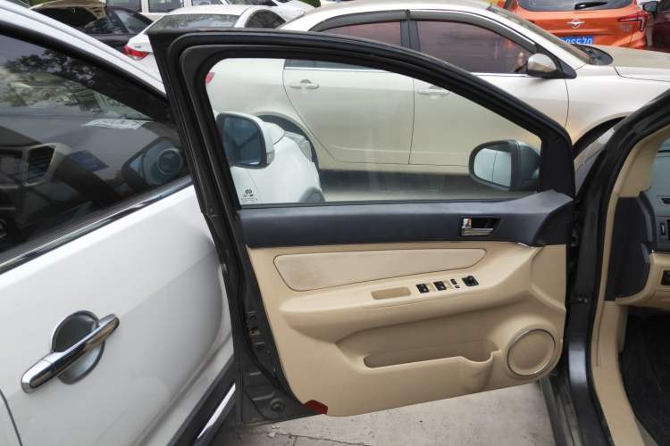 Used BAIC E Series 2012 Hatchback 1.5L Manual Leshang Version Left Front Door Interior