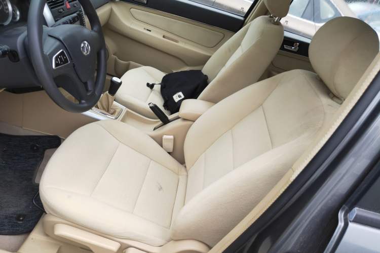 Used BAIC E Series 2012 Hatchback 1.5L Manual Leshang Version Left Front Seat
