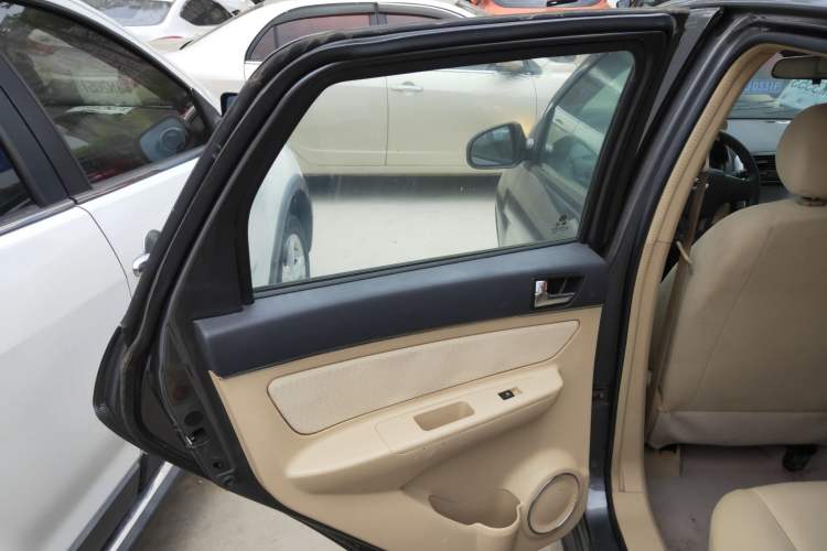 Used BAIC E Series 2012 Hatchback 1.5L Manual Leshang Version Left Rear Door Interior