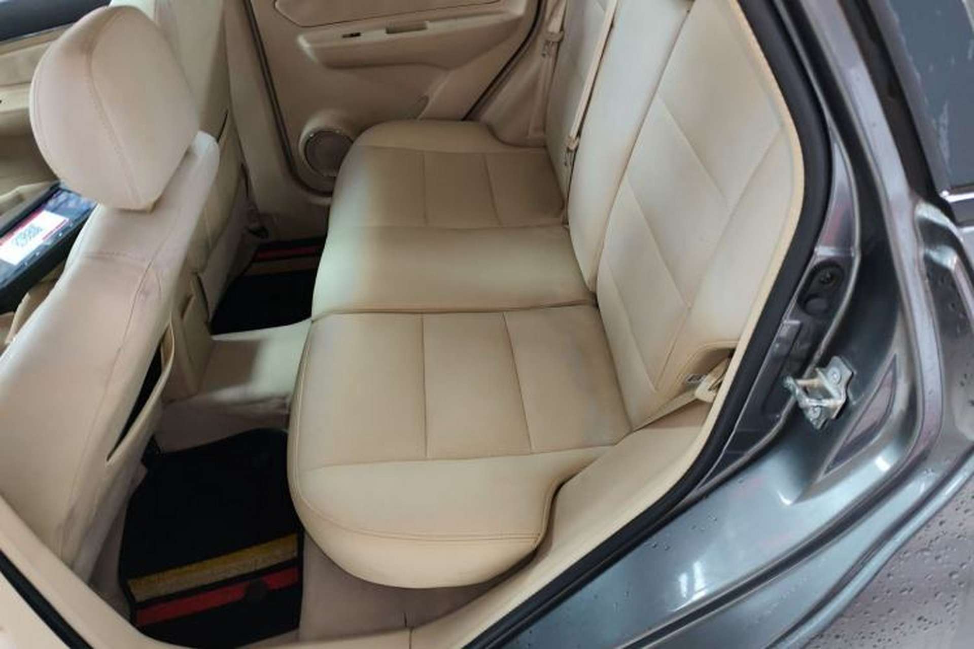 Used BAIC E Series 2012 Hatchback 1.5L Automatic Leshang Version Left Rear Seat
