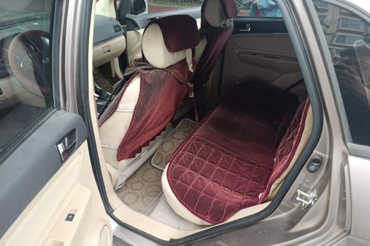 Used BAIC E Series 2012 Hatchback 1.5L Automatic Leshang Version Left Rear Seat