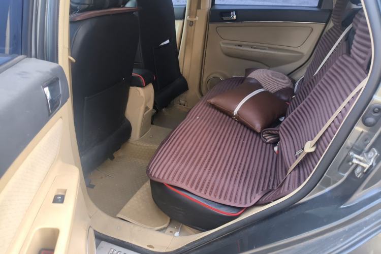 Used BAIC E Series 2012 Hatchback 1.5L Automatic Leshang Version Left Rear Seat