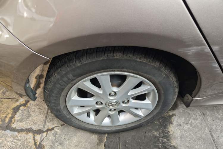 Used BAIC E Series 2012 Hatchback 1.5L Automatic Leshang Version Right Rear Wheel Hub
