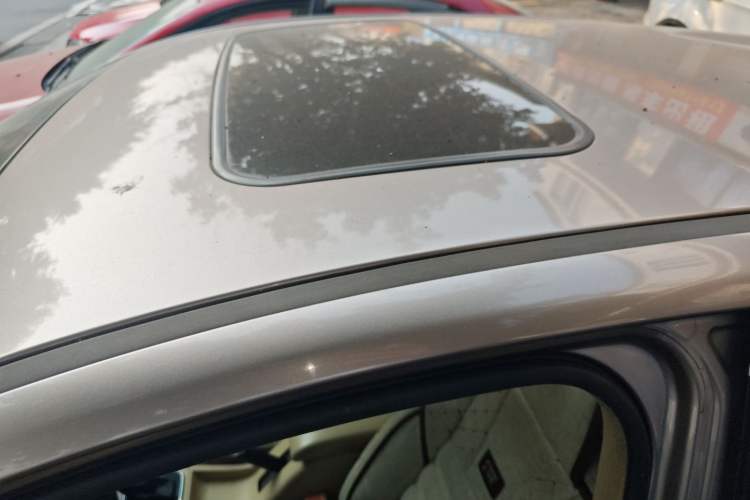 Used BAIC E Series 2012 Hatchback 1.5L Automatic Leshang Version Roof