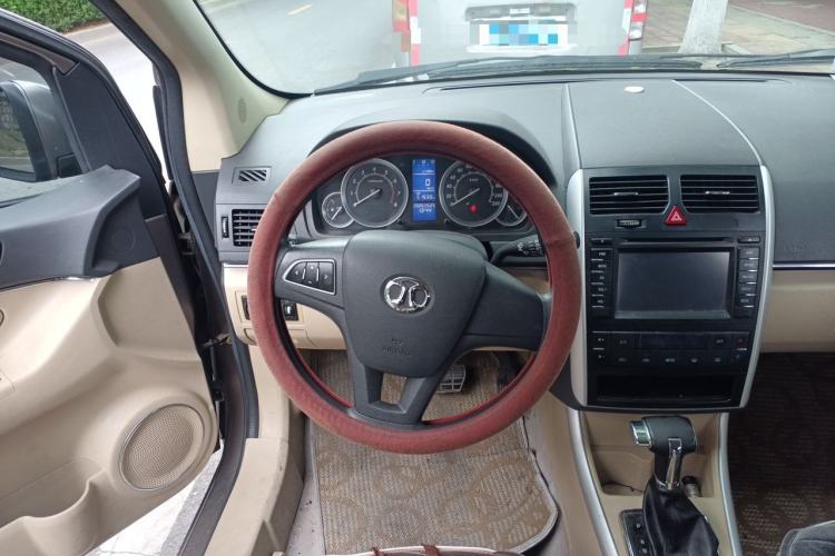 Used BAIC E Series 2012 Hatchback 1.5L Automatic Leshang Version Steering Wheel