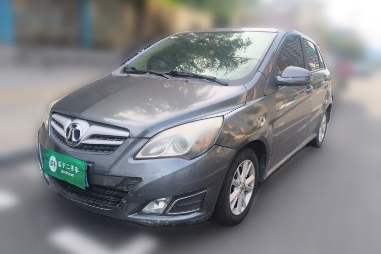 Used BAIC E Series 2012 Hatchback 1.5L Automatic Leshang Version Guazi used car, China used car export, Used car for sale, Used  cars, Cheapest cars for sale