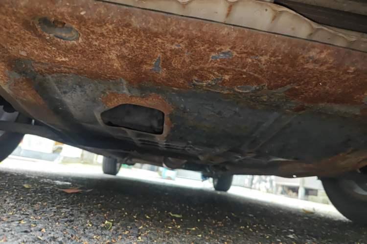 Used BAIC E Series 2012 Hatchback 1.5L Automatic Leshang Version Chassis Front