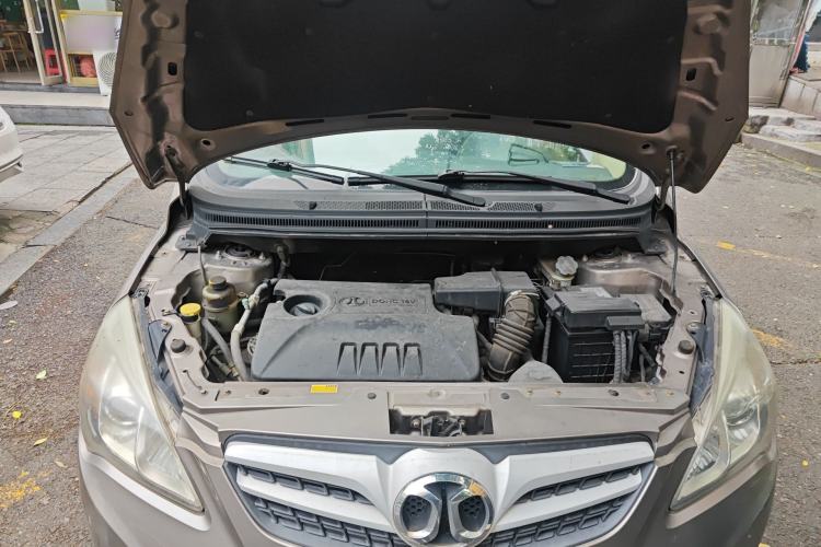 Used BAIC E Series 2012 Hatchback 1.5L Automatic Leshang Version Engine Bay