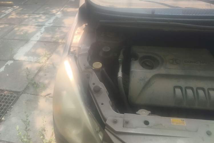 Used BAIC E Series 2012 Hatchback 1.3L Manual Liking Edition Engine Bay Right