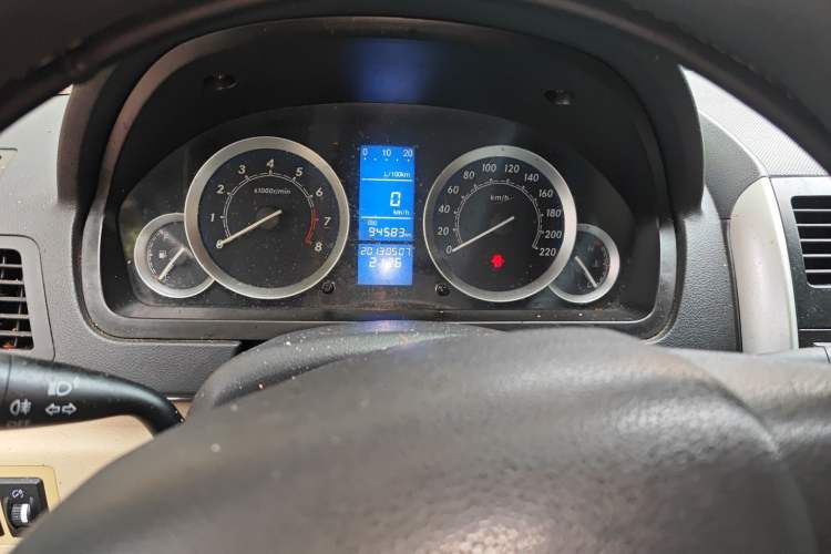 Used BAIC E Series 2012 Hatchback 1.5L Automatic Leshang Version Instrument Cluster