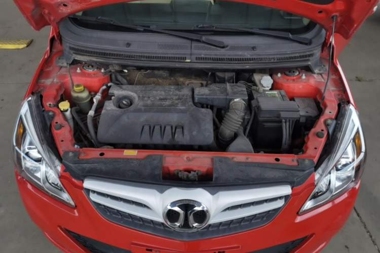 Used BAIC E Series 2012 Hatchback 1.5L Automatic Leshang Version Engine Bay