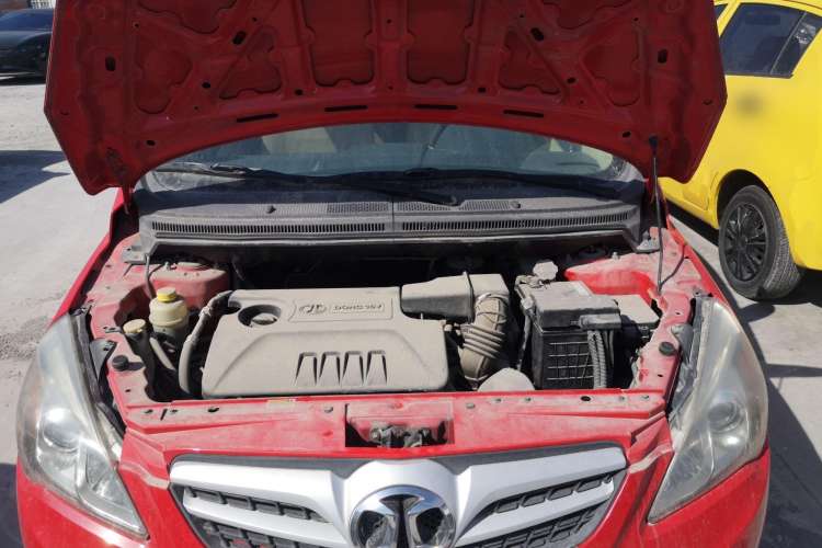 Used BAIC E Series 2012 Hatchback 1.5L Automatic Leshang Version Engine Bay