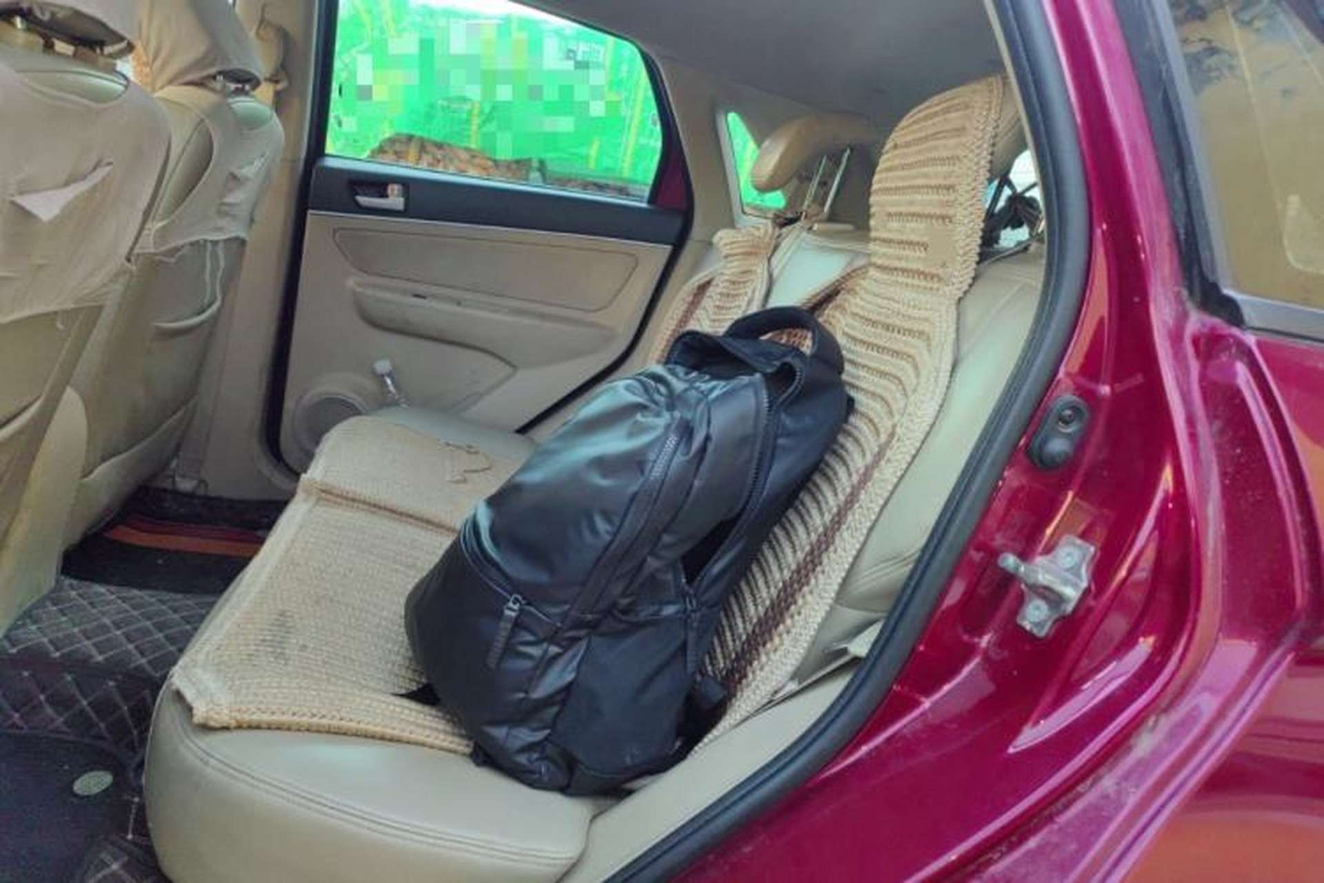 Used BAIC E Series 2012 Hatchback 1.3L Manual Liking Edition Left Rear Seat