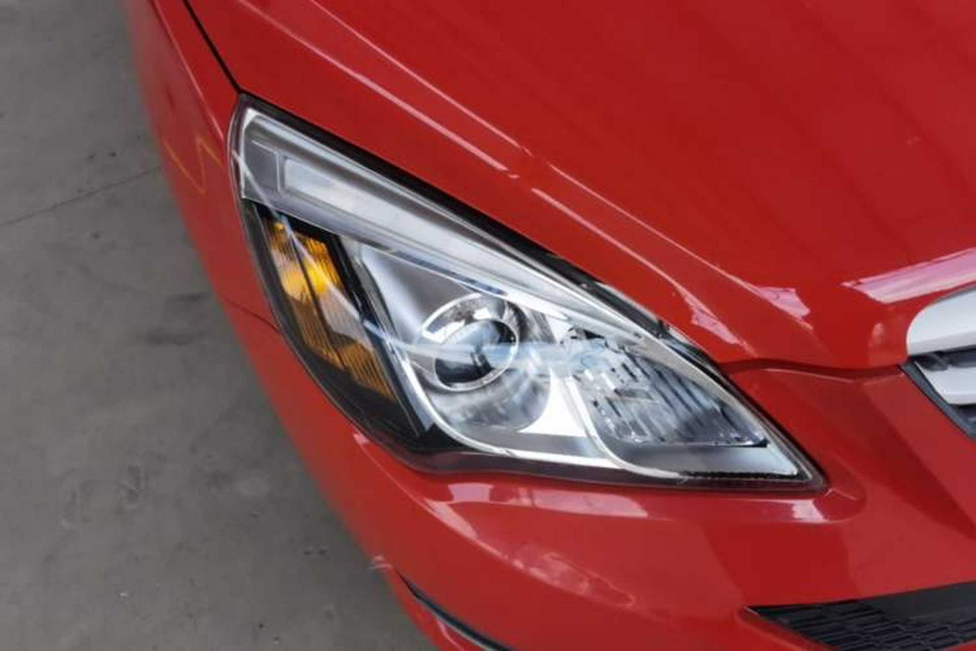 Used BAIC E Series 2012 Hatchback 1.5L Automatic Leshang Version Right Front Headlight