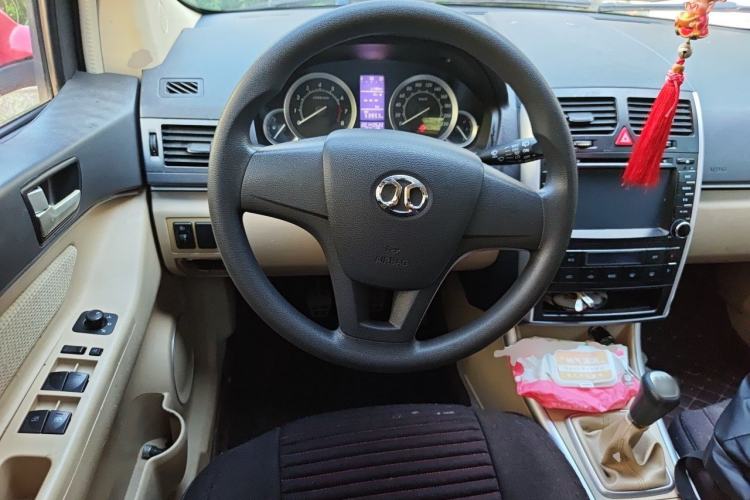 Used BAIC E Series 2012 Hatchback 1.3L Manual Liking Edition Steering Wheel