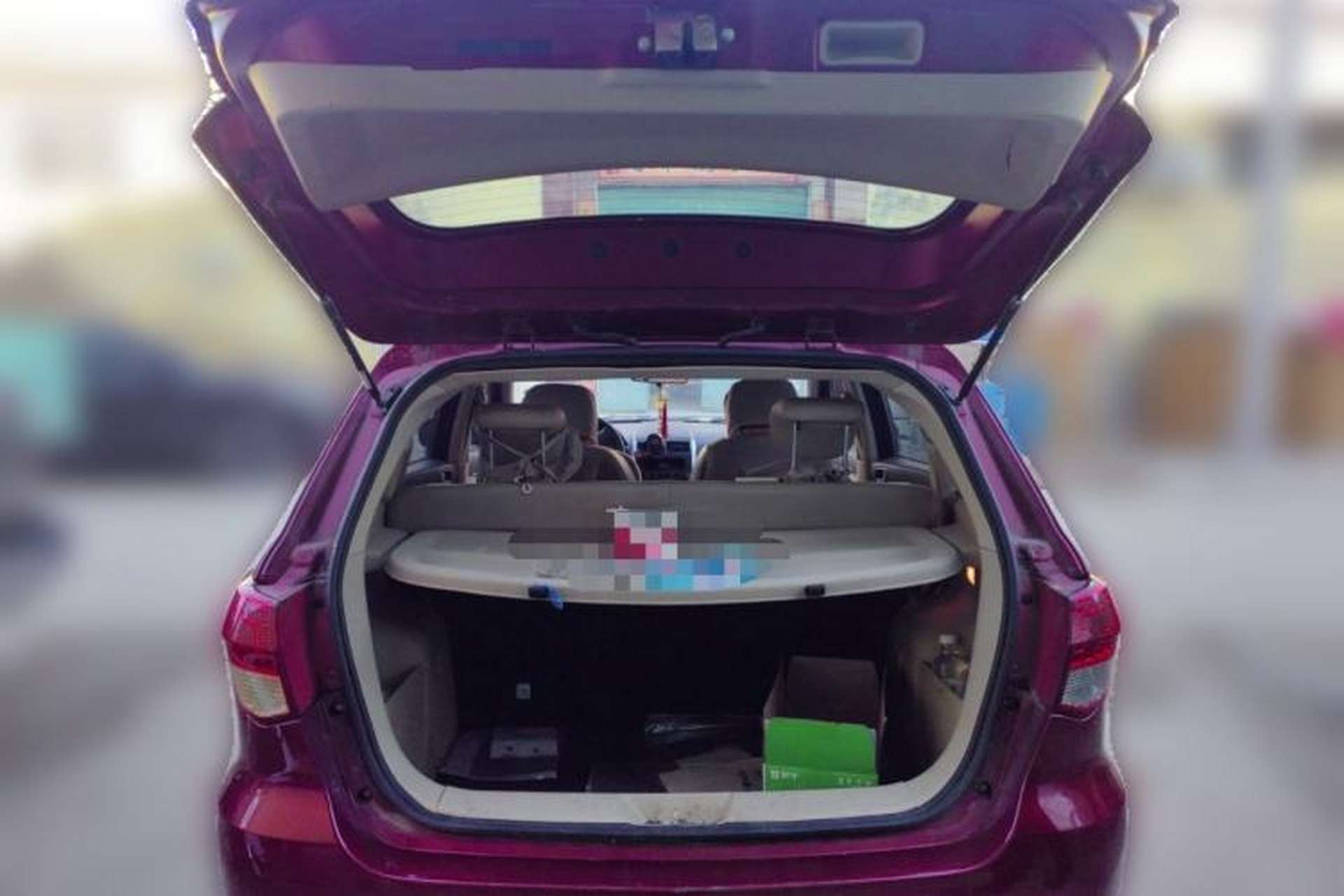 Used BAIC E Series 2012 Hatchback 1.3L Manual Liking Edition Trunk