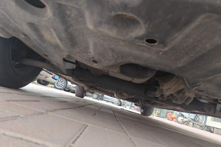 Used BAIC E Series 2012 Hatchback 1.3L Manual Liking Edition Chassis Front