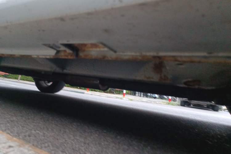 Used BAIC E Series 2012 Hatchback 1.5L Manual Leshang Version Chassis Front Right