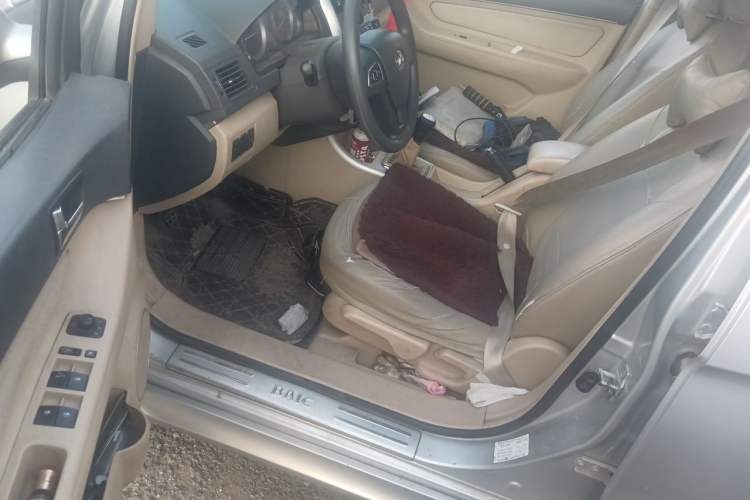 Used BAIC E Series 2012 Hatchback 1.5L Manual Leshang Version Driver Seat