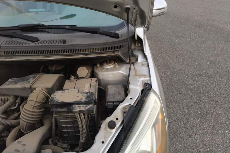 Used BAIC E Series 2012 Hatchback 1.3L Manual Liking Edition Engine Bay Left