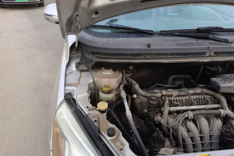 Used BAIC E Series 2012 Hatchback 1.3L Manual Liking Edition Engine Bay Right