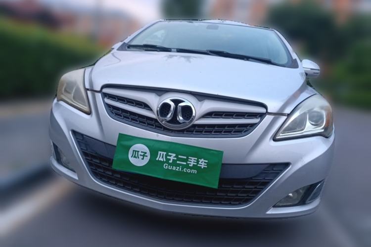 Used BAIC E Series 2012 Hatchback 1.5L Manual Leshang Version Front Right 45 Deg