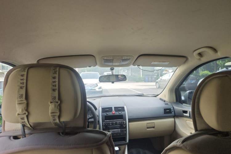 Used BAIC E Series 2012 Hatchback 1.3L Manual Liking Edition Headliner
