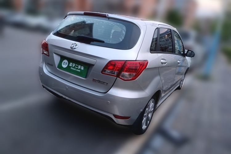Used BAIC E Series 2012 Hatchback 1.5L Manual Leshang Version Rear Right 45 Deg