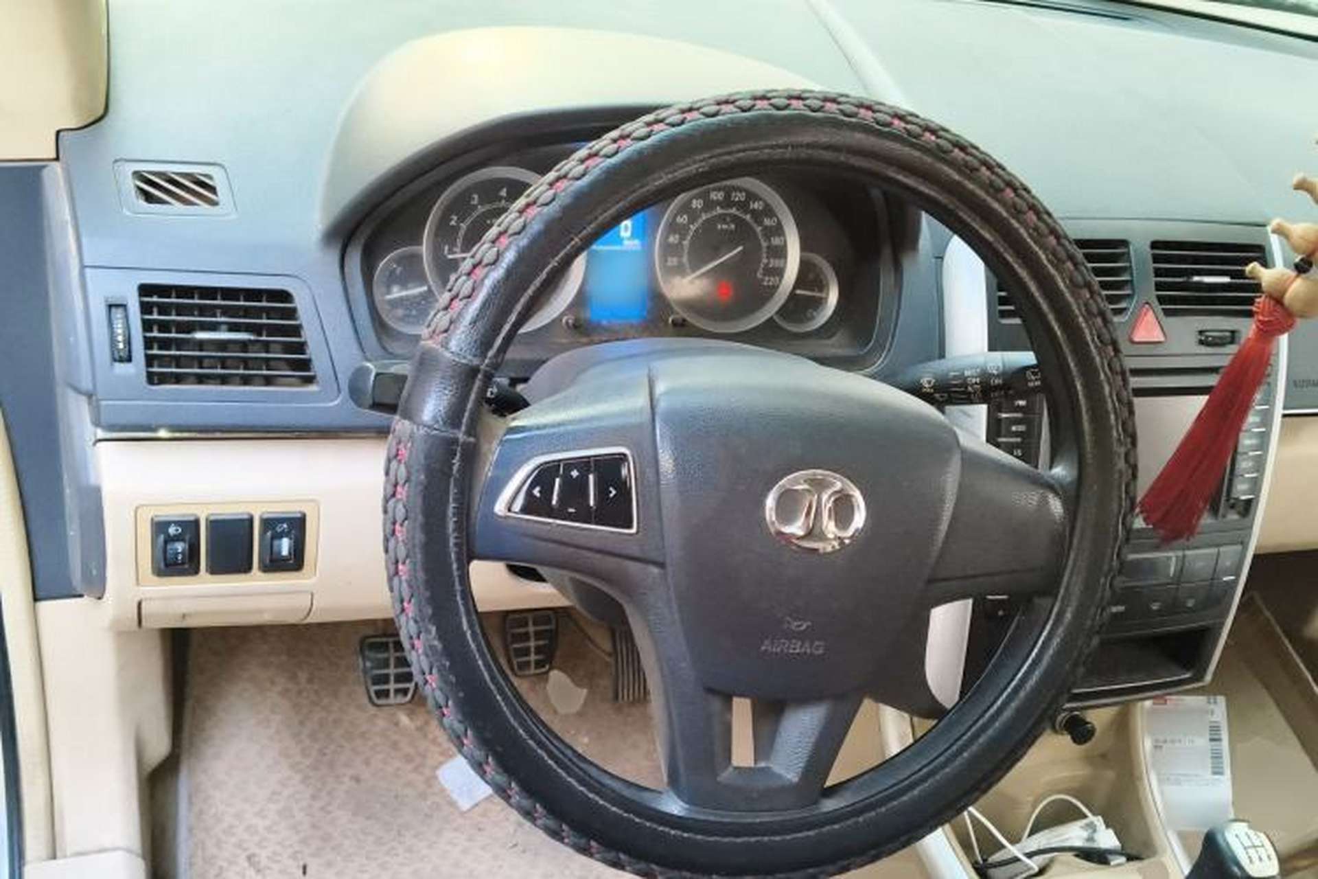 Used BAIC E Series 2012 Hatchback 1.5L Manual Leshang Version Steering Wheel