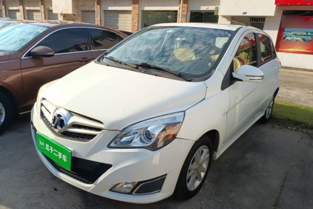 BAIC E Series 2012 Hatchback 1.5L Automatic Leshang Version usado
