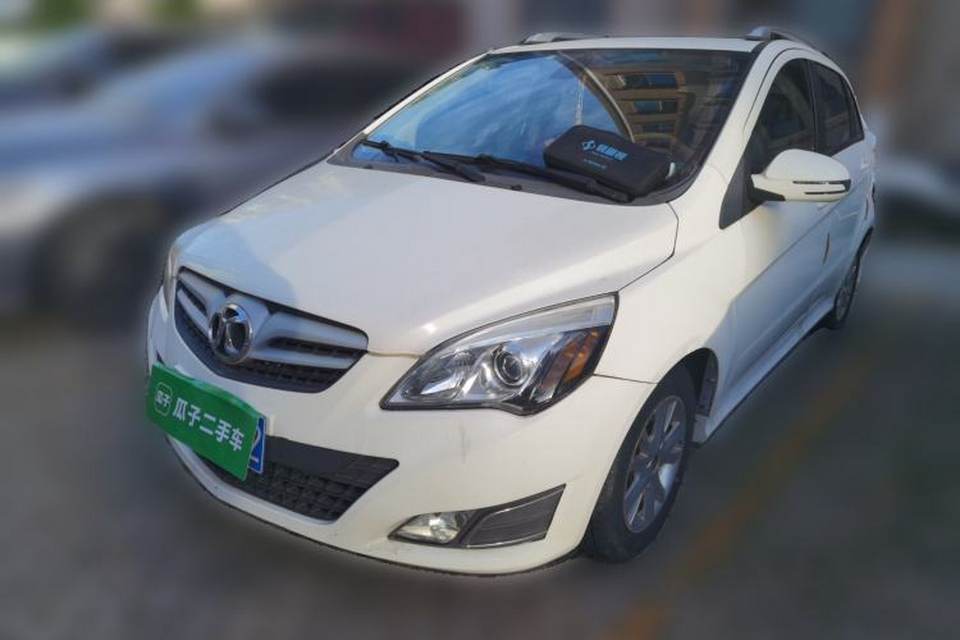 BAIC E Series 2012