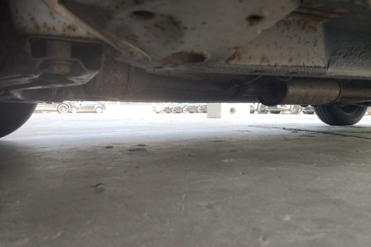 Used BAIC E Series 2012 Hatchback 1.3L Manual Liking Edition Chassis Front Left