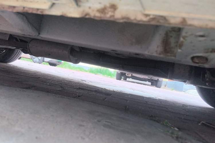 Used BAIC E Series 2012 Hatchback 1.3L Manual Liking Edition Chassis Front Right