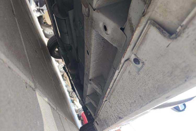 Used BAIC E Series 2012 Hatchback 1.5L Manual Leshang Version Chassis Rear Right