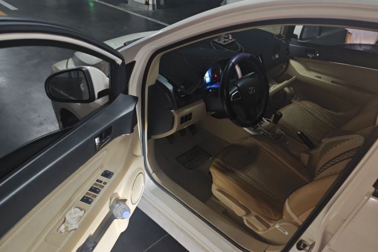 Used BAIC E Series 2012 Hatchback 1.5L Manual Leshang Version Driver Seat