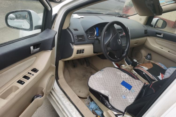 Used BAIC E Series 2012 Hatchback 1.3L Manual Liking Edition Driver Seat